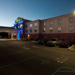 HOLIDAY INN EXPRESS & SUITES SELINSGROVE 2 Stars