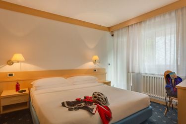 Hotel Residence Antares:  SELVA DI VAL GARDENA - BOLZANO