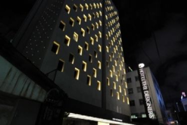 Hotel Designers Jongno:  SEOUL