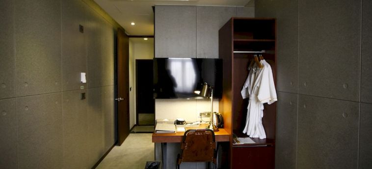 Hotel Vella Suite Myeong-Dong:  SEOUL