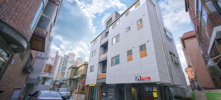 Kw Hongdae Line Hostel:  SEOUL
