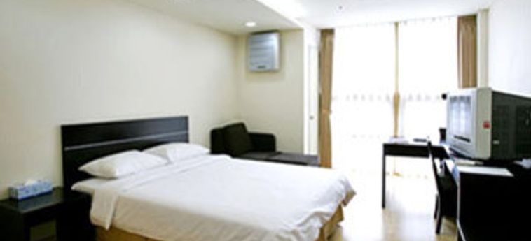 Hotel Seoul Residence:  SEOUL