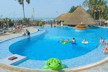 Senegambia Beach Hotel:  SEREKUNDA