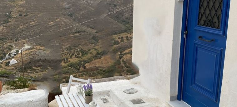 Hotel TRADITIONAL CYCLADIC HOUSE IN SERIFOS