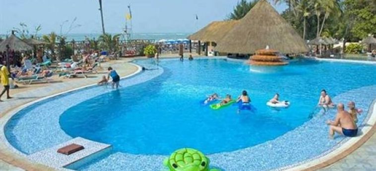 Senegambia Beach Hotel:  SERREKUNDA
