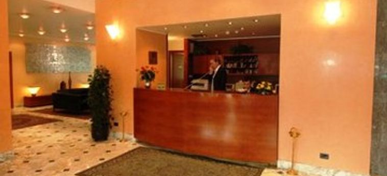 Hotel Abacus:  SESTO SAN GIOVANNI - MILANO