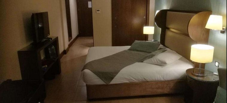 Hotel Tadj El Mouada Setif: Foto 