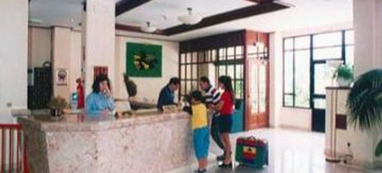 Hotel Isidro:  SETUBAL