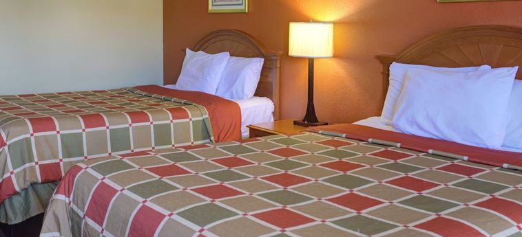 Hotel Riverview Inn & Suites:  SEVIERVILLE (TN)