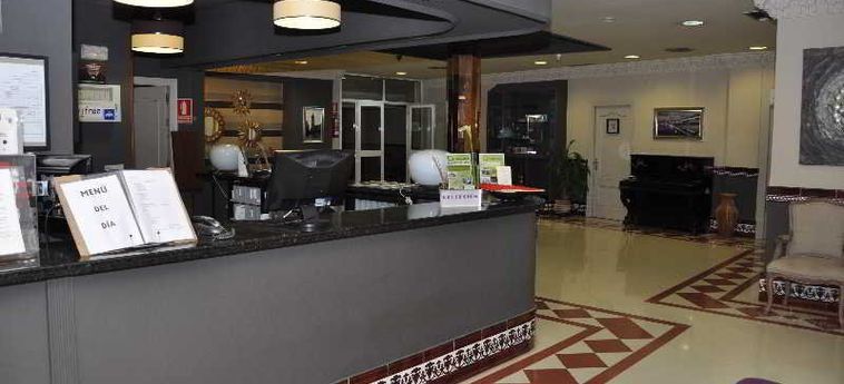Hotel Doña Carmela:  SEVILLA