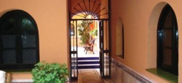 Hotel Patio De La Alameda:  SEVILLA