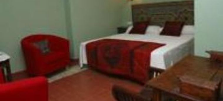Hotel El Rey Moro:  SEVILLA