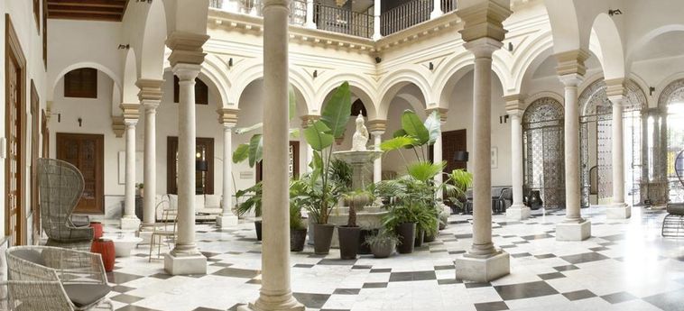 Hotel Palacio De Villapanes:  SEVILLA