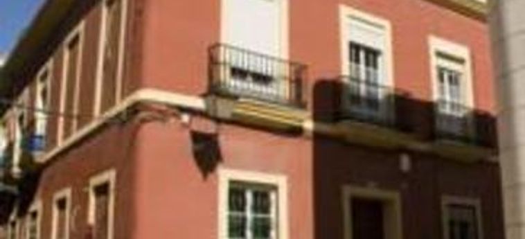 Hostel One Sevilla Alameda:  SEVILLE
