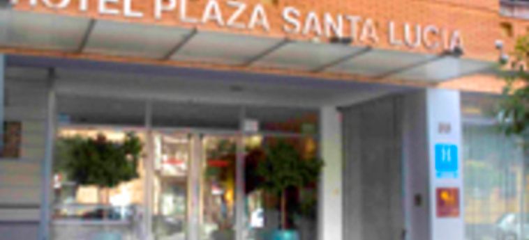 Hotel Plaza Santa Lucia:  SEVILLE