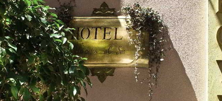 Hotel Un Patio Al Sur:  SEVILLE