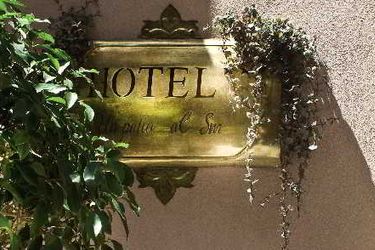 Hotel Un Patio Al Sur:  SEVILLE