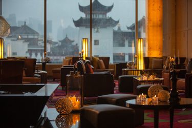 Hotel Renaissance Shanghai Yu Garden:  SHANGHAI