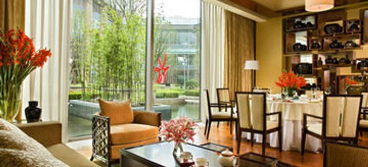 Sheraton Grand Shanghai Pudong Hotel & Residences:  SHANGHAI