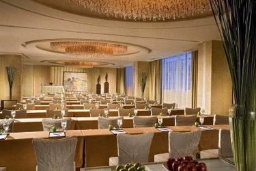 Sheraton Grand Shanghai Pudong Hotel & Residences:  SHANGHAI