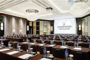 Hotel Intercontinental Pudong:  SHANGHAI