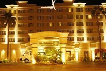 Hotel Coral Beach Resort:  SHARJAH