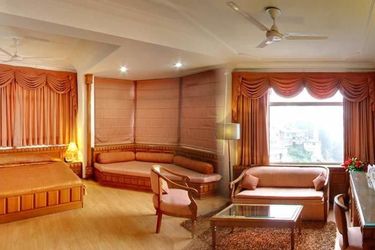Hotel Baljees Regency:  SHIMLA