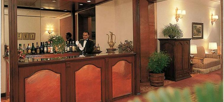 Hotel Oberoi Clarkes Shimla: Foto 