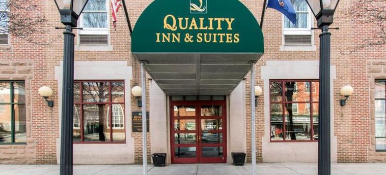 QUALITY INN & SUITES SHIPPEN PLACE HOTEL 3 Sterne