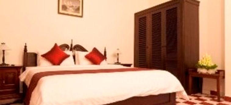 Hotel Chateau D'angkor La Residence:  SIEM REAP