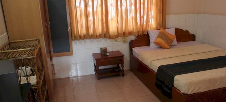 Relax And Resort Angkor Guesthouse:  SIEM REAP