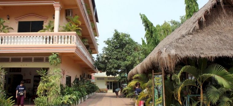 Relax And Resort Angkor Guesthouse:  SIEM REAP