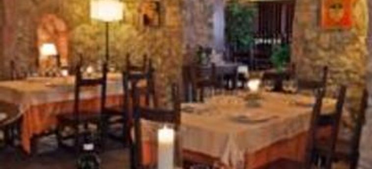 Hotel Residence Borgo Il Poggiaccio:  SIENNE