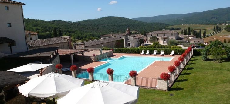 Hotel La Bagnaia Golf & Spa Resort Siena Curio A Collection By Hilton:  SIENNE