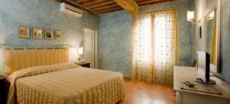 Hotel Villa Cambi:  SIENNE