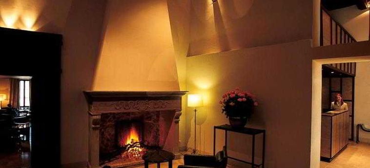Hotel Castel Monastero:  SIENNE