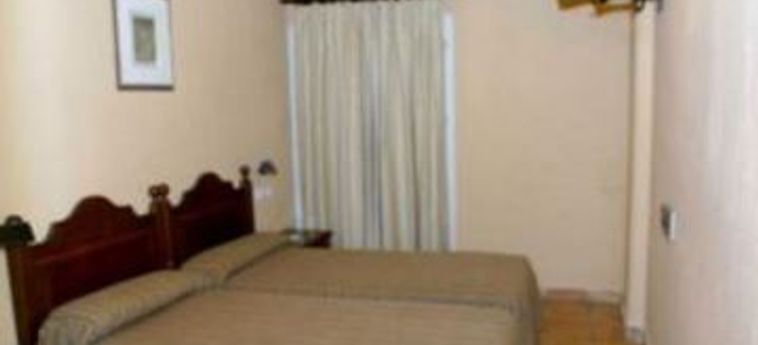 Hotel Ghm Monachil:  SIERRA NEVADA