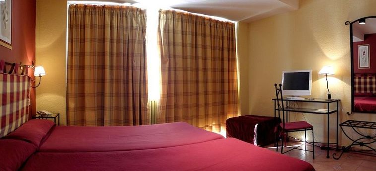 Hotel Mont Blanc:  SIERRA NEVADA