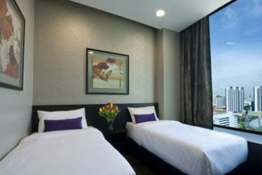 V Hotel Lavender:  SINGAPORE