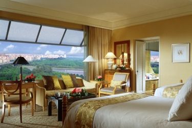 Hotel The Ritz Carlton Millenia Singapore:  SINGAPORE