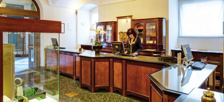 Grand Hotel Des Etrangers:  SIRACUSA