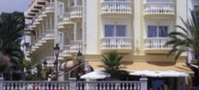 Hotel Urh Sitges Playa:  SITGES