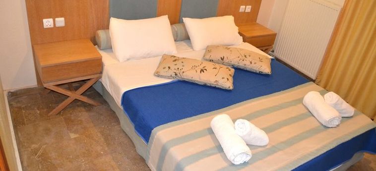 Hotel Regos Resort:  SITHONIA - PORTO CARRA