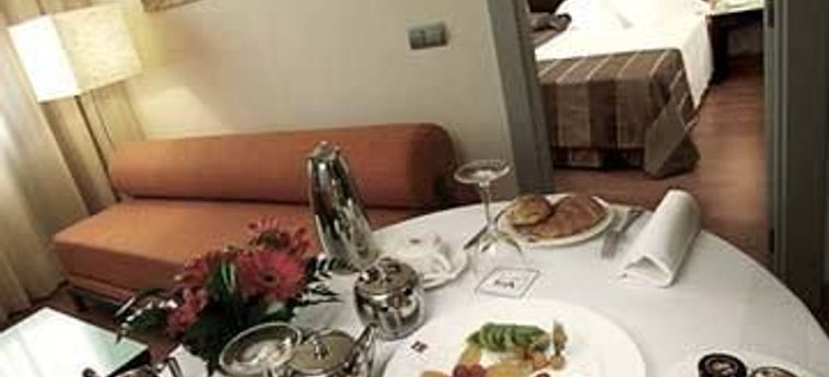 Hotel Vertice Aljarafe:  SIVIGLIA