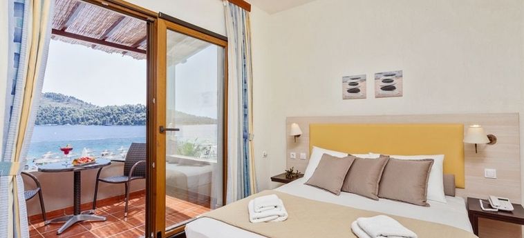 Hotel Blue Green Bay:  SKOPELOS