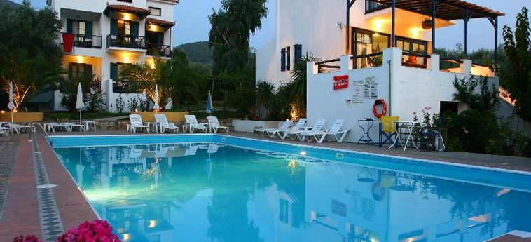 Hotel Aggelos Studios:  SKOPELOS