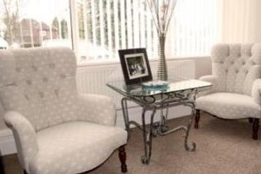 Leaded Light Guest House:  Solihull