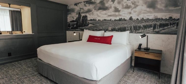 Vinland Hotel And Lounge Solvang (Ca) : Photo 