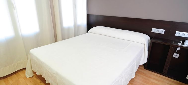 Hotel Hostal La Venta De Valcorba Soria: Foto 