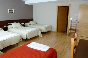 Hotel Hostal La Venta De Valcorba:  SORIA